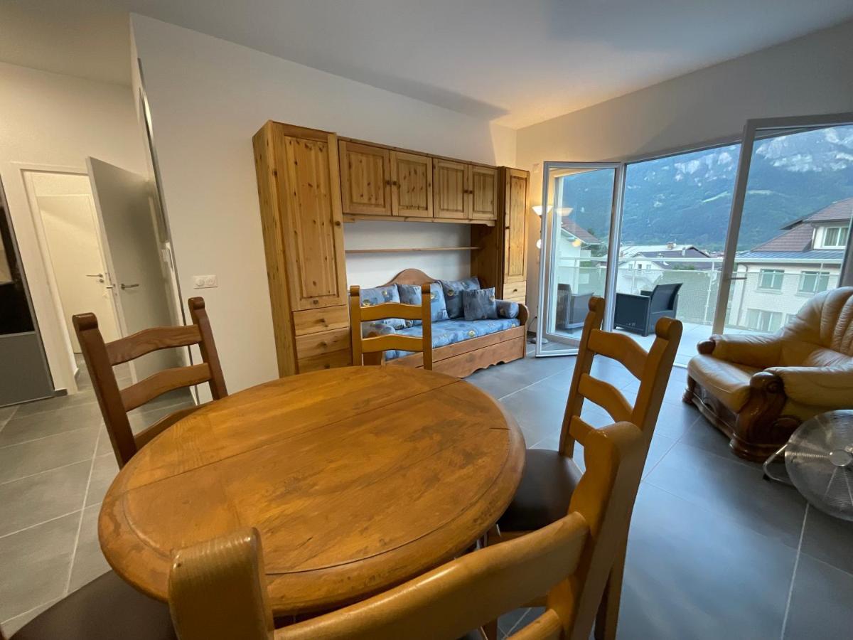 Appartement Au Pied Du Mont-Blanc 2! Саланш Екстериор снимка